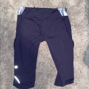Navy blue cropped lululemon leggings size 8